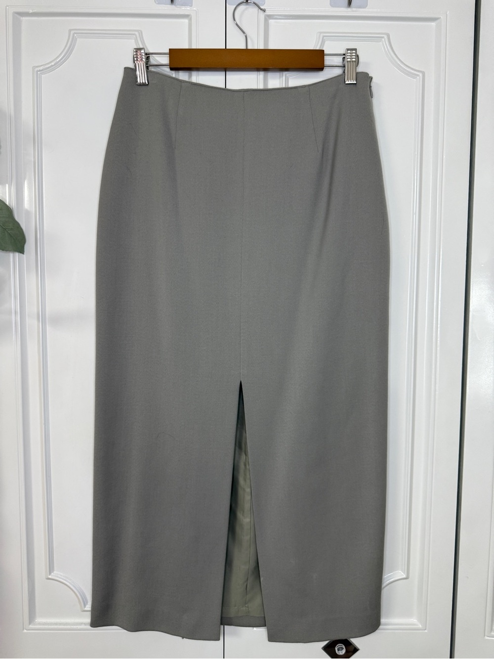 VTG Calvin Klein Collection Light Gray Pencil Skirt with Front Slit